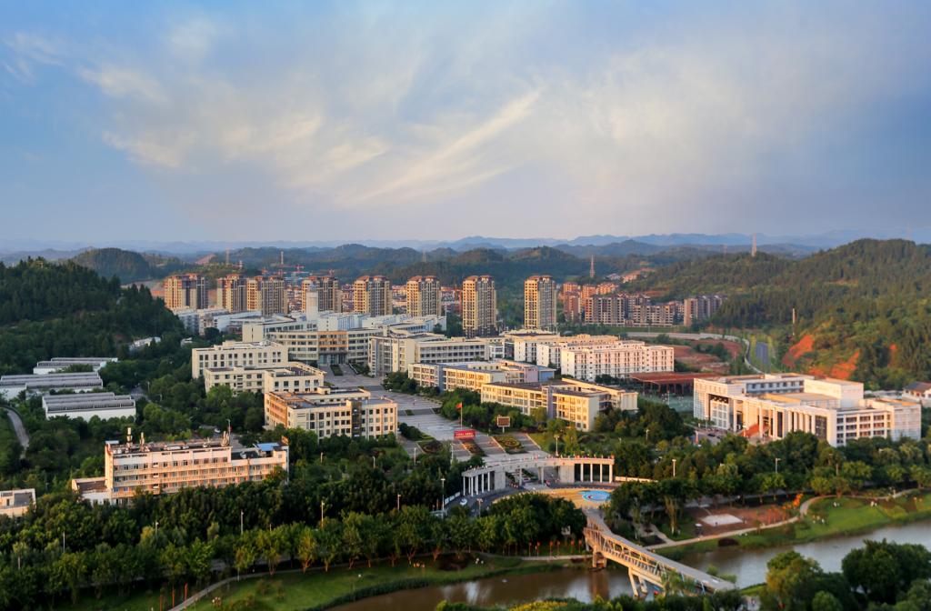 网友建议遂宁建一所医学类高校,遂宁市:多所高校将开设相关专业