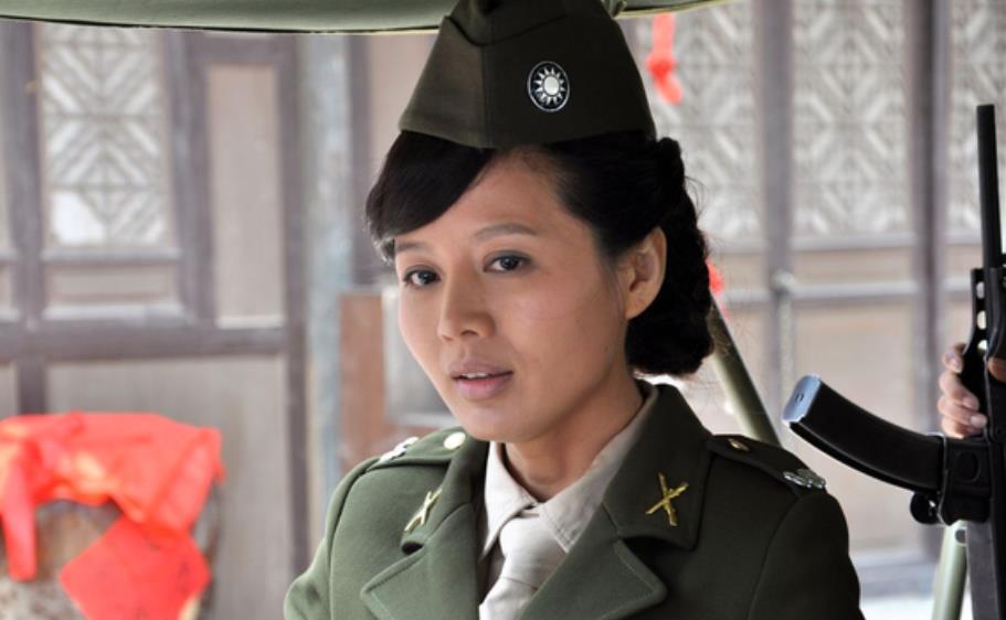 为何女特务美貌聪慧却孤独终老?只因戴笠立下3个规矩,违者必死