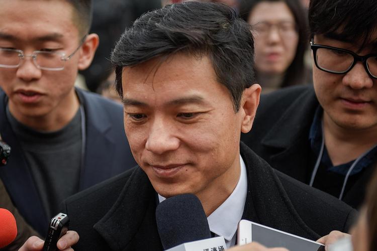 低调的百度老板娘马东敏:15岁考入中科大少年班,捐款1亿给母校