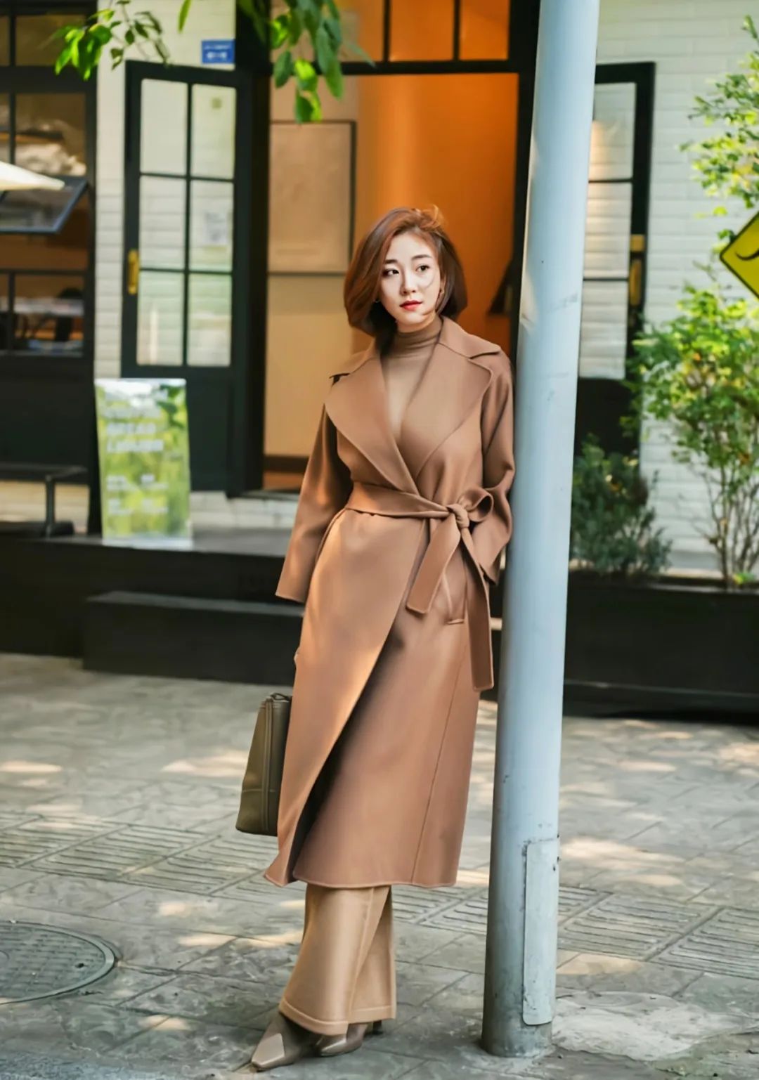 秋冬同色系穿搭,好看又高级