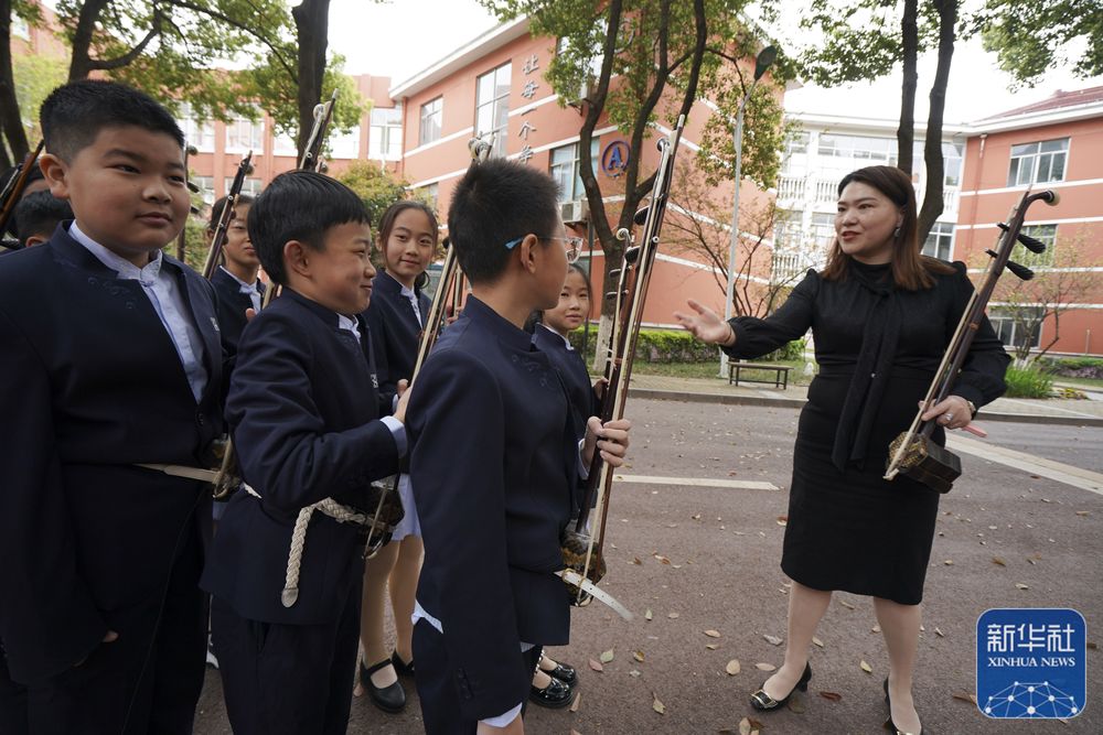 无锡太湖实验小学图片