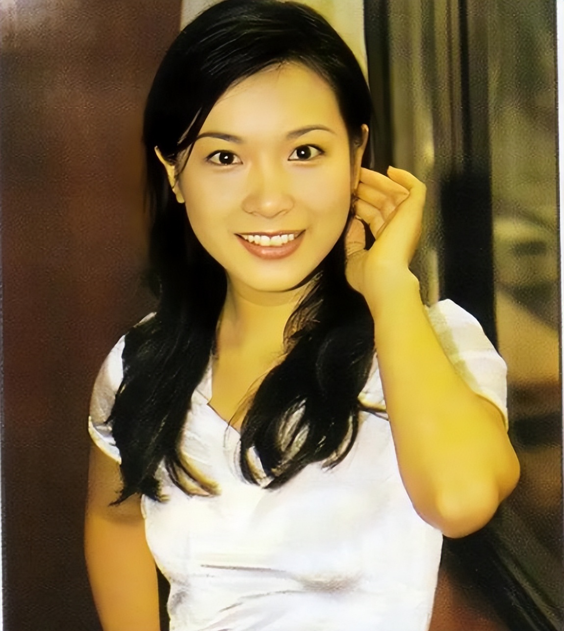 简佩筠:最适合杨过"陆无双",因拍戏无聊去上市公司担任董事