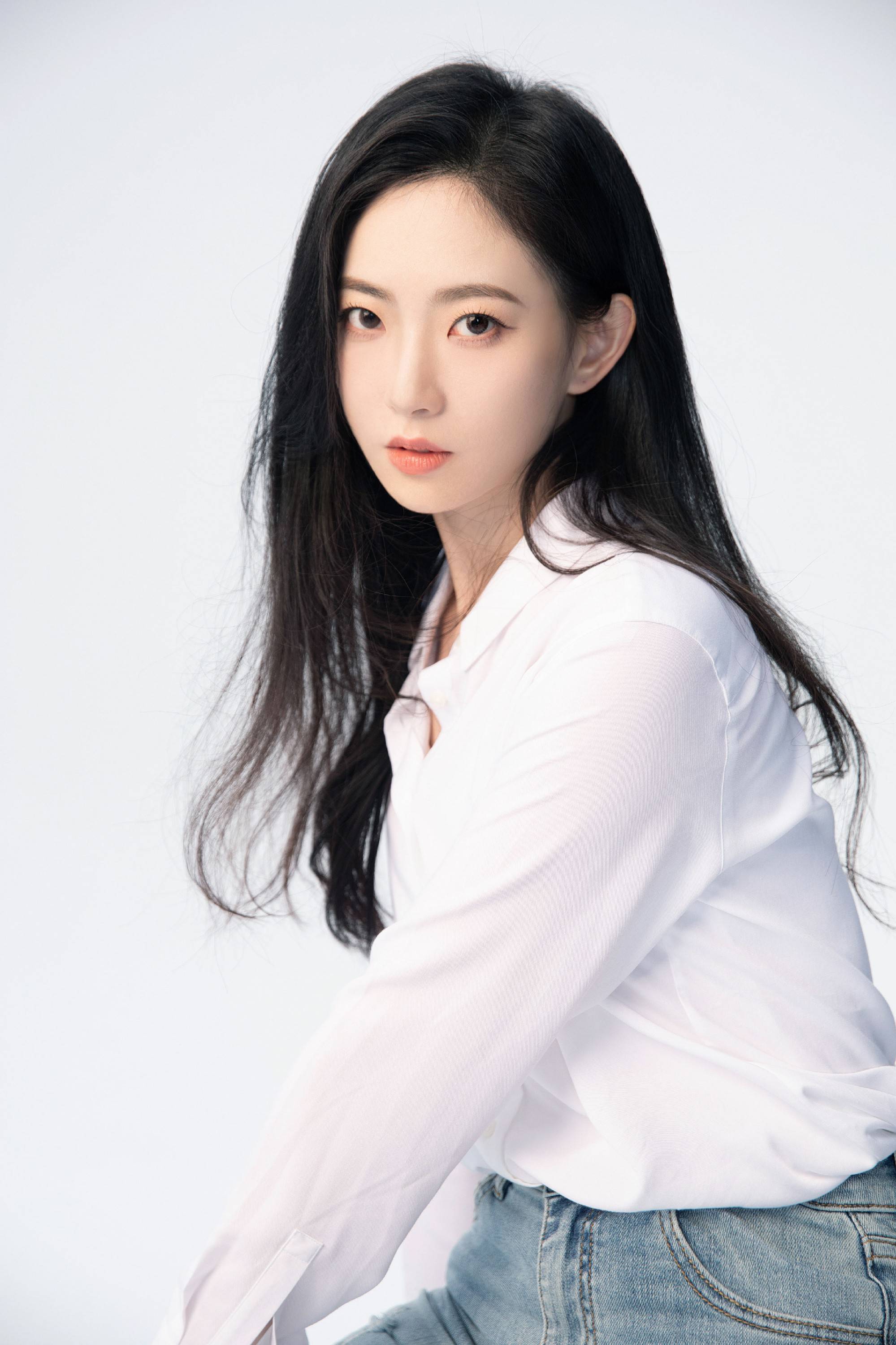 演员钱可儿加盟新公司星梦文化 开启全新演艺赛道未来可期