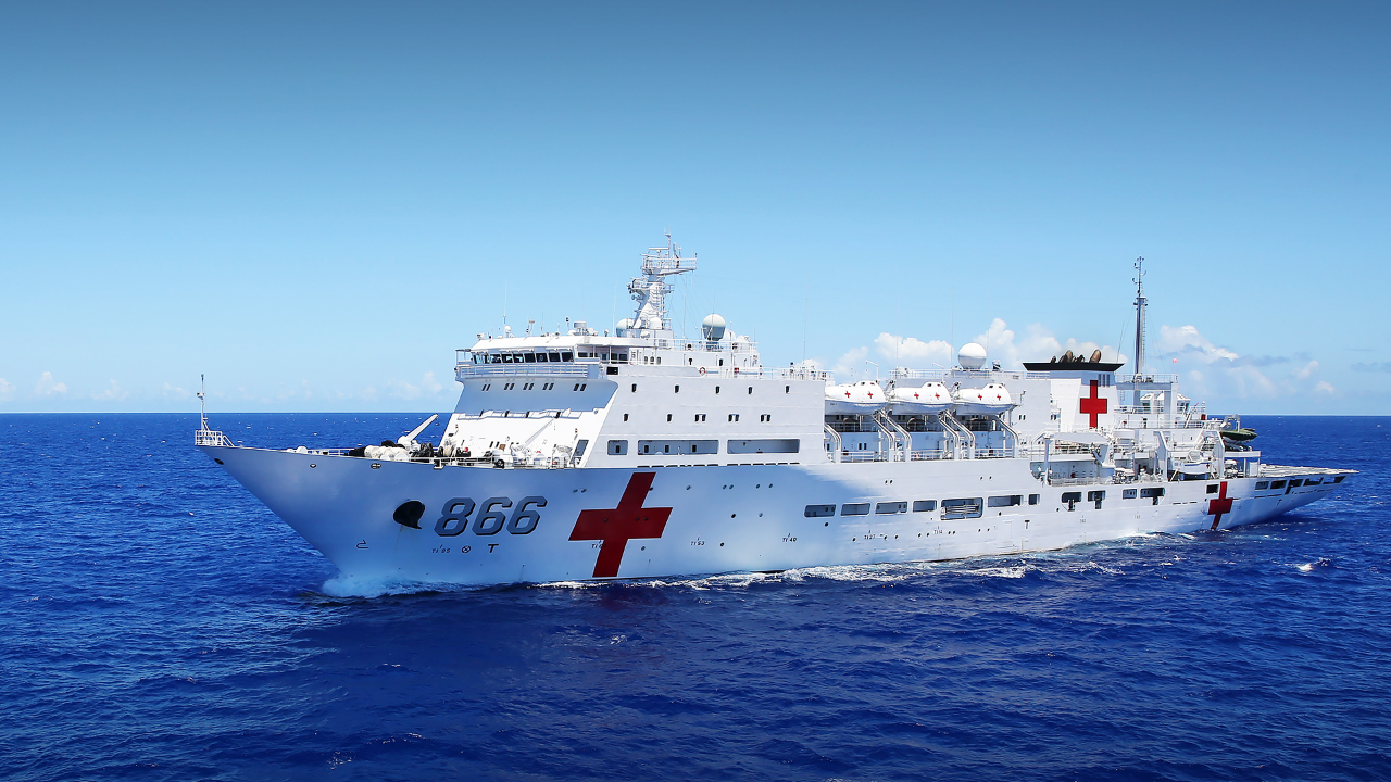 花巨资买来半成品,航速16节还跟不上航母编队,青海湖号买亏了?