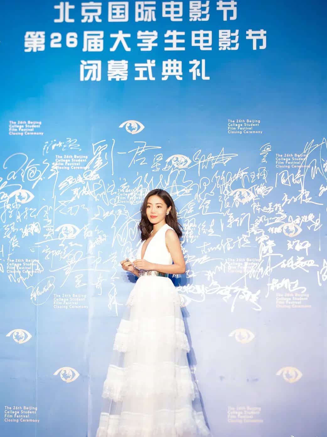 《爱情公寓》唐悠悠再次引领都市青春喜剧热潮-度小视