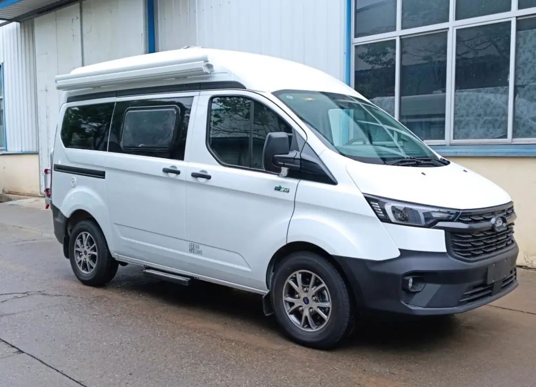 阳光尚游新款v362房车,价格不到20万,3月10日成都房车展发布