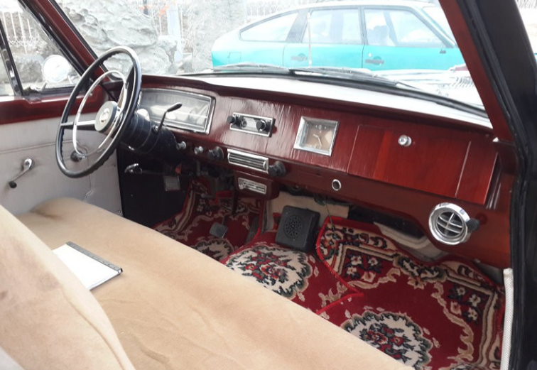 70年代,80年代,90年代国内流行汽车,你认识几个?