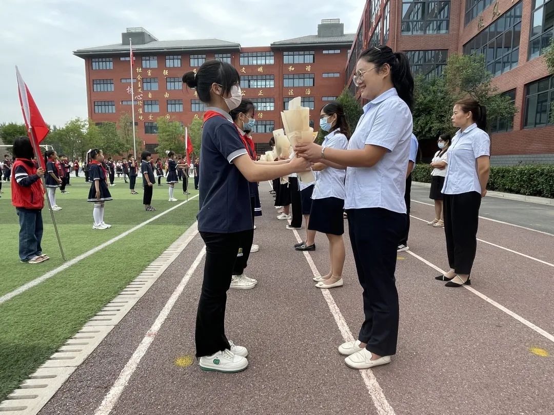 中牟縣雁鳴湖鎮太平莊學校:一大波