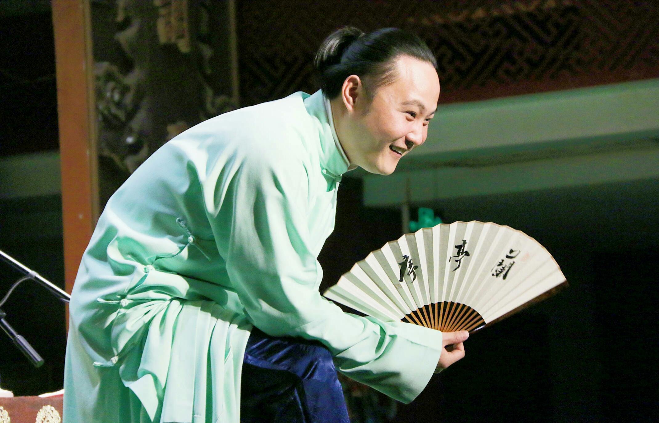 闫云达:德云社真正大师兄,主动摘字退社,真与孟鹤堂前妻有关?