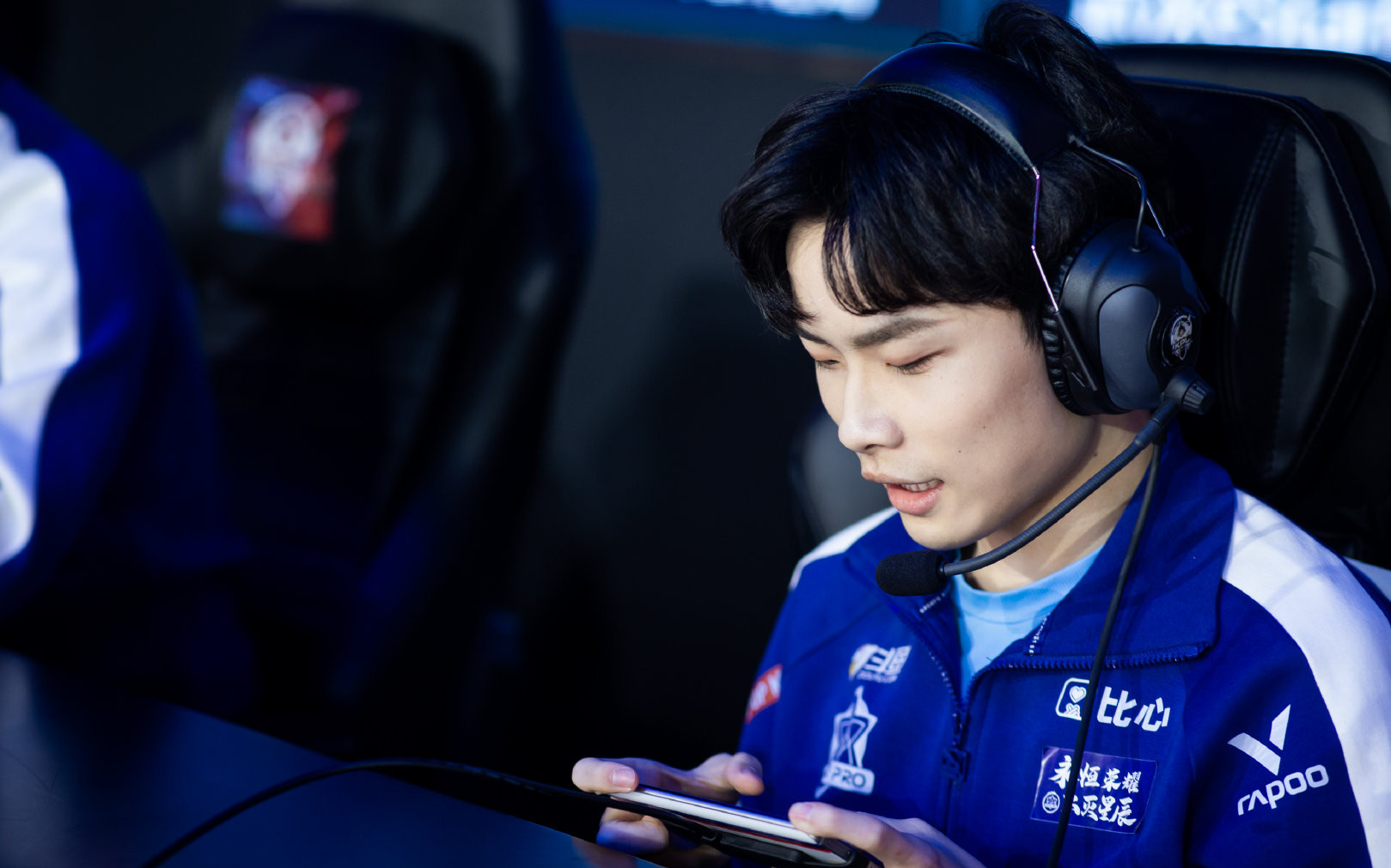 今屿原来是ag的老人?ag转会期的1个小失误,导致今屿出走estar!