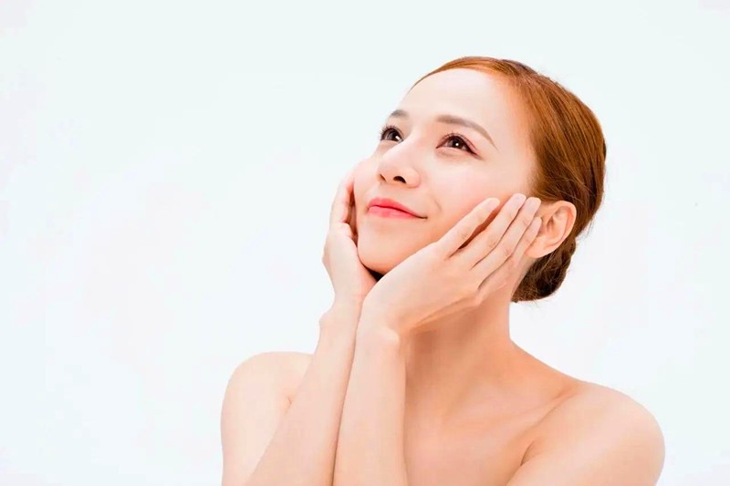 控制皮肤的衰老不是空谈,清洁水光补水可以帮你实现愿望