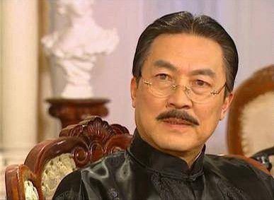 他是国家一级演员,守患癌妻子23年,拍戏中因心脏病突发不幸离世