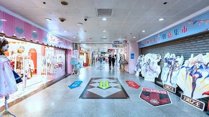 香港名店街真要关门了?上海小囡:在那里拍过大头贴,买东西还讨价还价