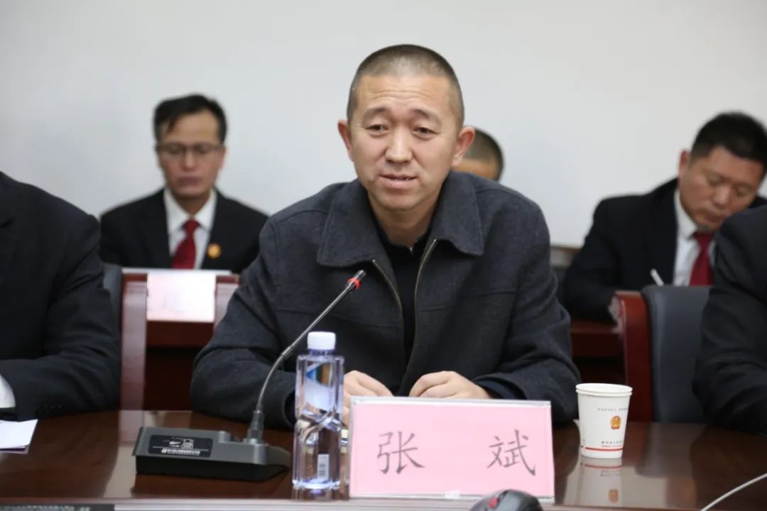 陕西高院政治部主任张宏斌到榆阳区法院调研