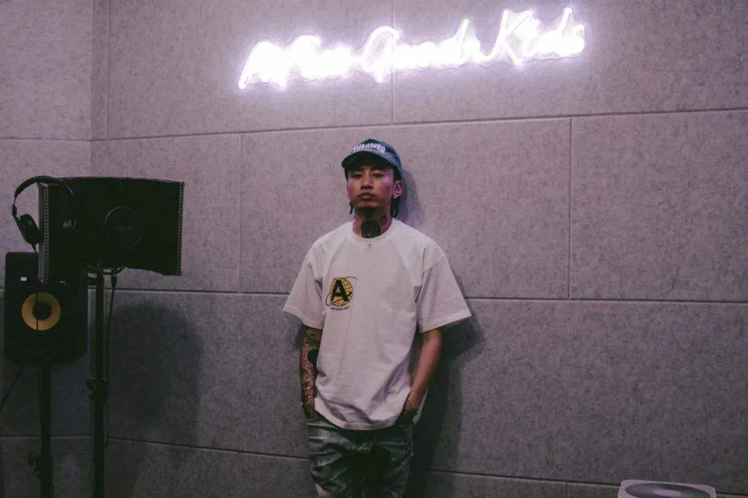 马思唯是什么大学毕业