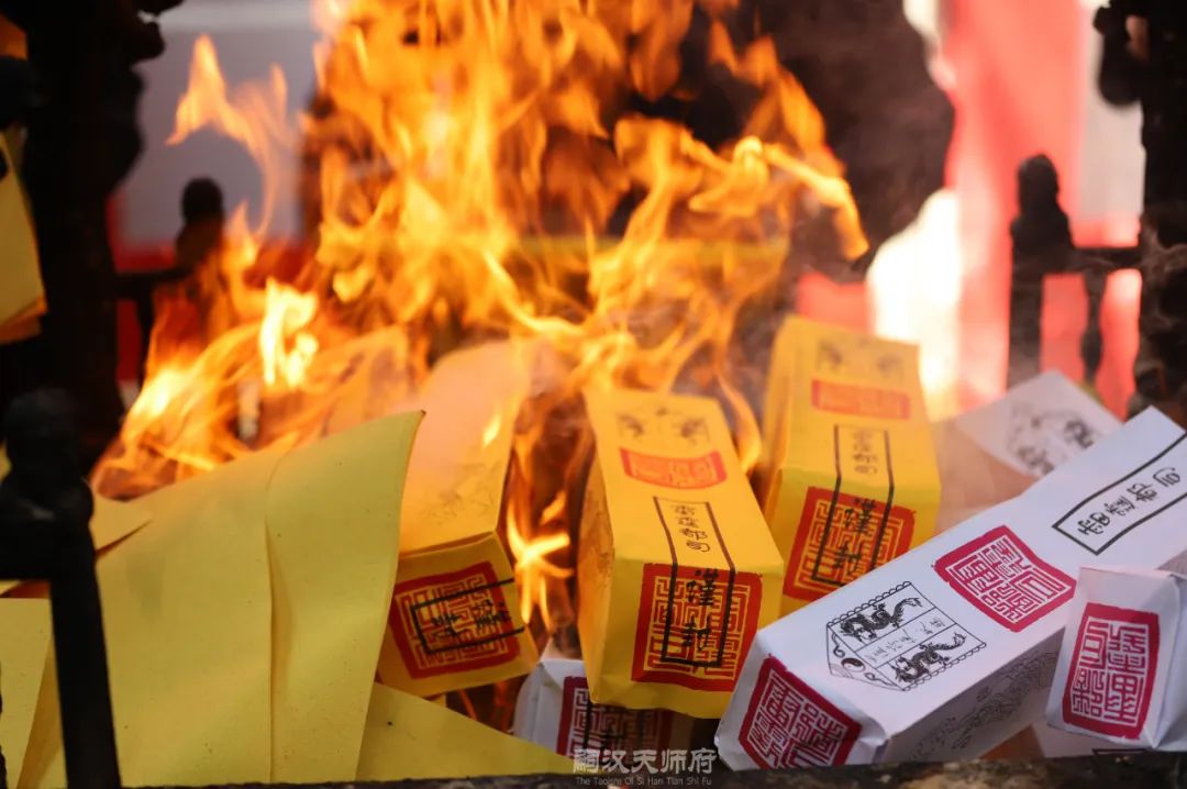 道教的仪式为什么叫"斋醮","斋"与"醮"有何区别?