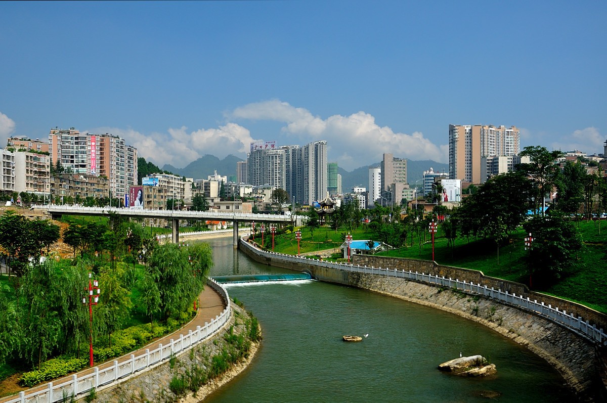 炎热的夏天到了,要避暑就去贵州这三座城