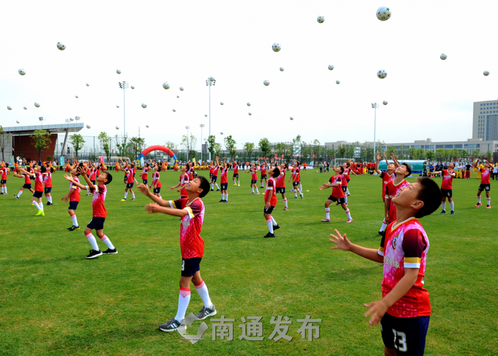 南通唯一!海门足球小镇入选首批省级特色小镇