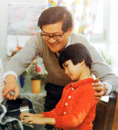 音乐家施光南的妻子洪如丁丈夫离世32年她的痴爱让人心痛