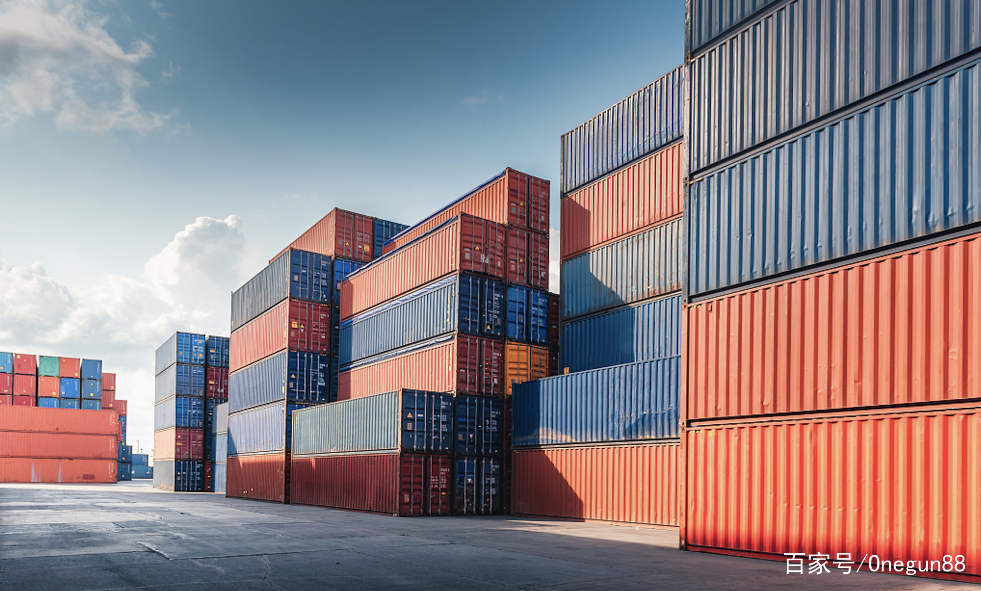 container是什么意思（container是什么意思中文）-第1张图片-潮百科