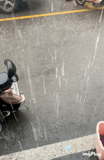 推荐|济南大雨，黑云压城场面震撼！气象台预报：这雨至少还要下三天