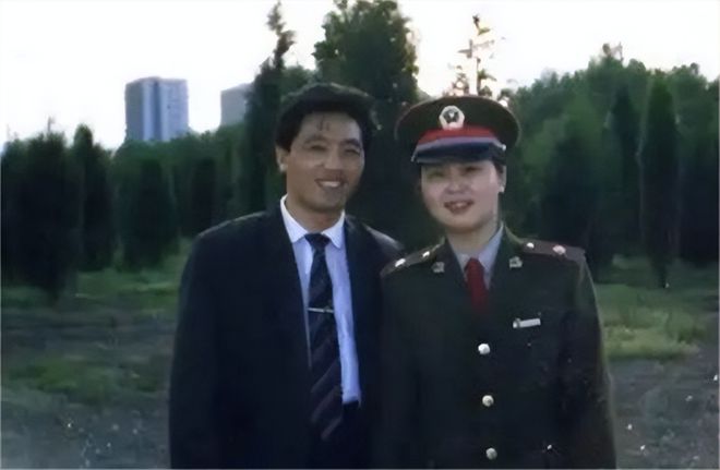 清华女少将陈薇:婚前家人嫌丈夫学历低,婚后30几年没做过家务