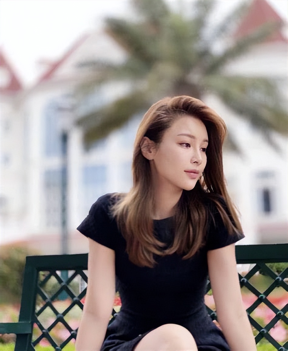 即将约满!蔚雨芯自曝不排除续约,但直言对过往4年发展感失望