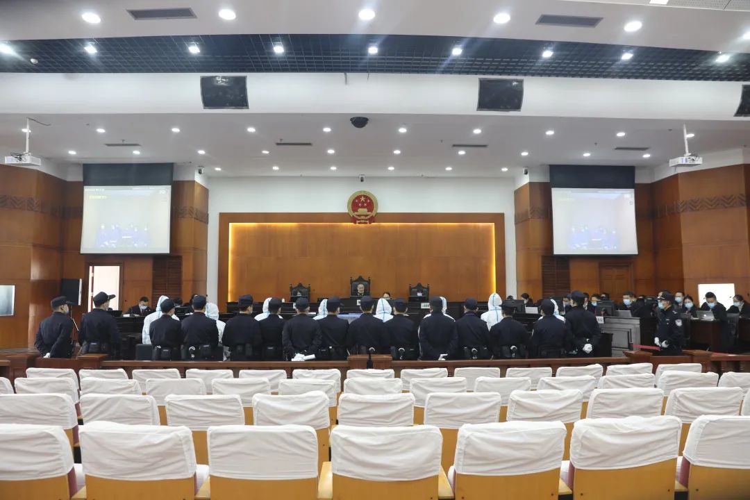 扫黑除恶丨玉环法院一审公开宣判盛军辉等人重大涉黑案件