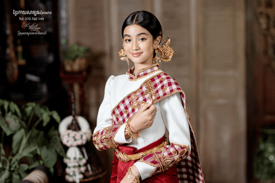 6岁当模特,12岁在韩国出道,柬埔寨小公主珍娜才艺和颜值惊全球