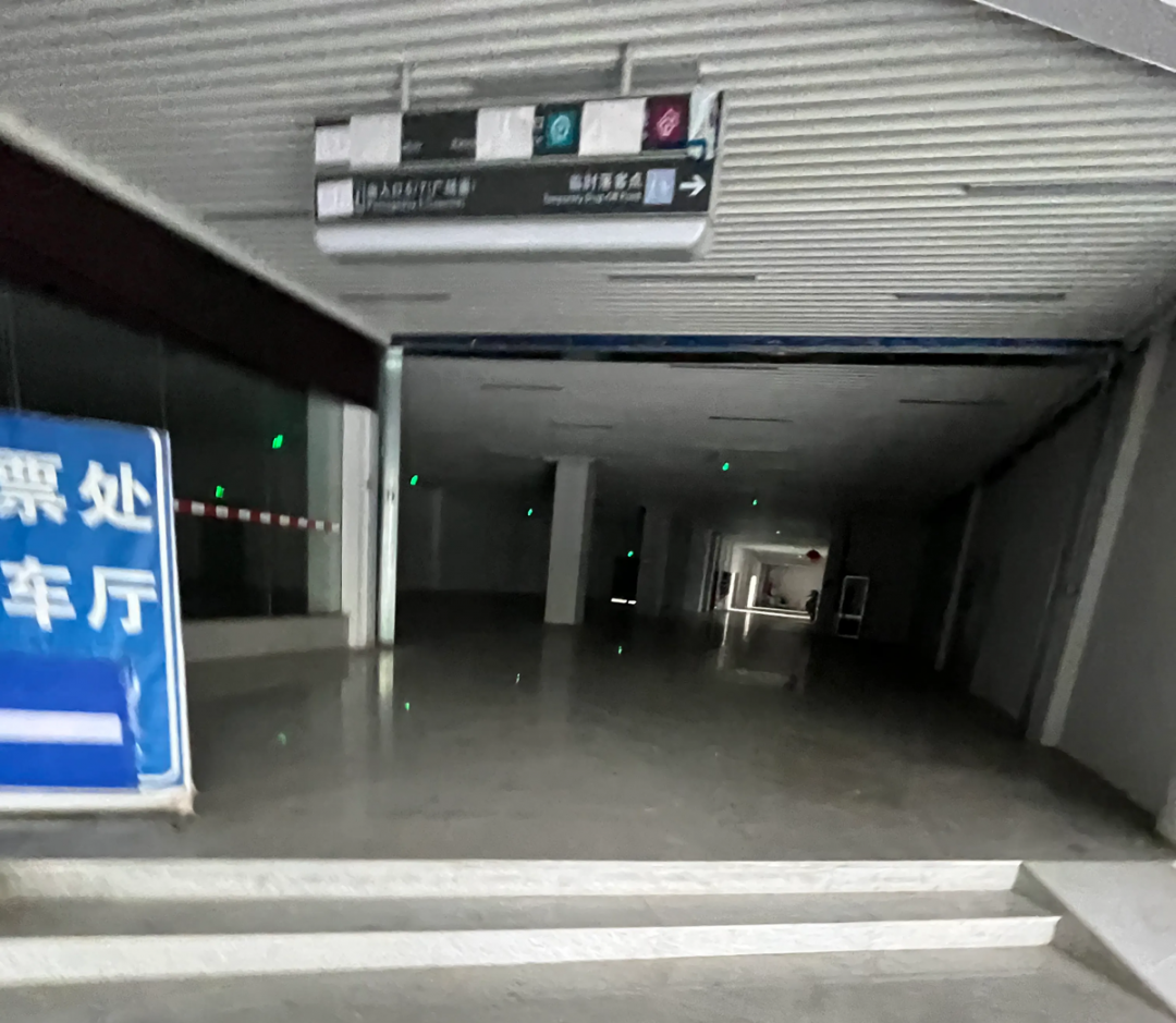 梧州南站到底怎么了?怎么会有那么多人吐槽反人类?垃圾?