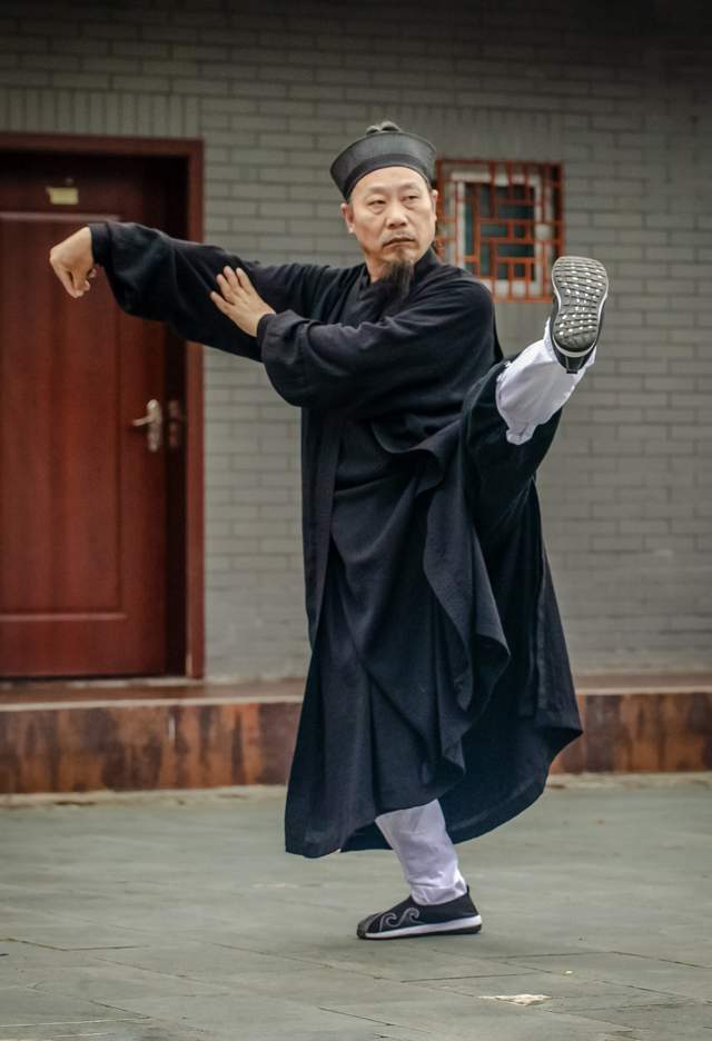 中华武术的文明内涵——一代宗师钟云龙访谈(二)