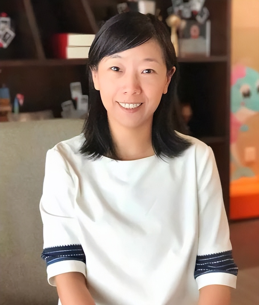 是阿里巴巴"十八罗汉"创始人之一,相比起其他罗汉,网上关于蒋芳的报道