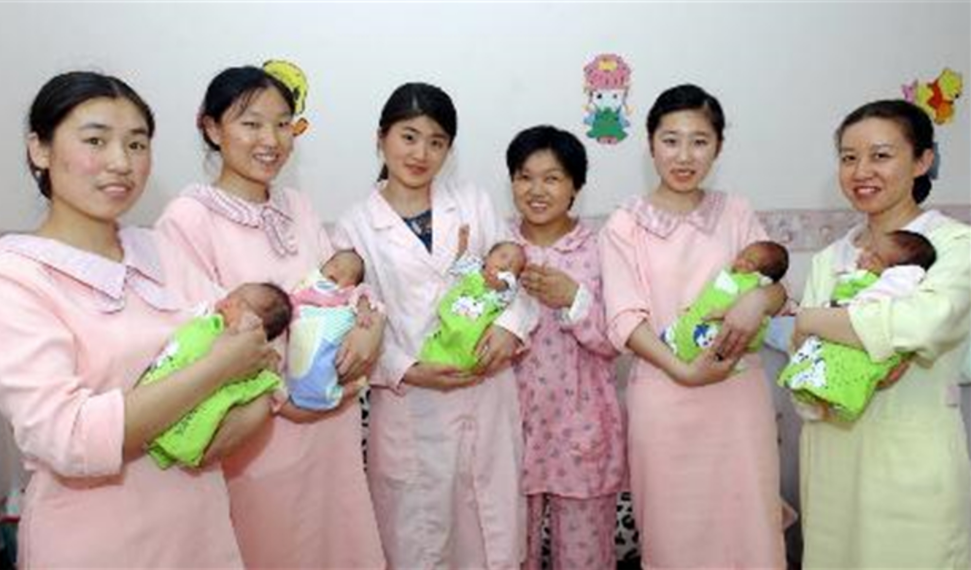 中国九胞胎出生图片