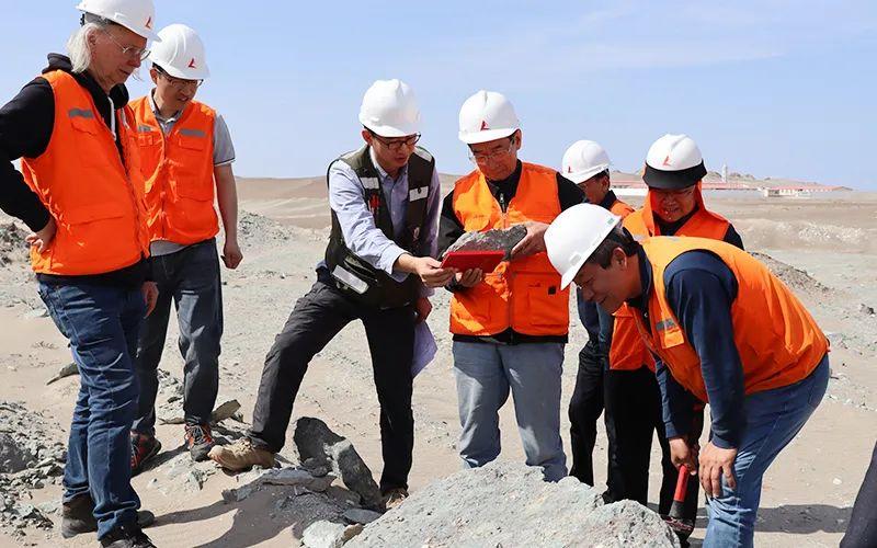 毛景文院士建议尽早实现中融新大邦沟铁矿规模开发