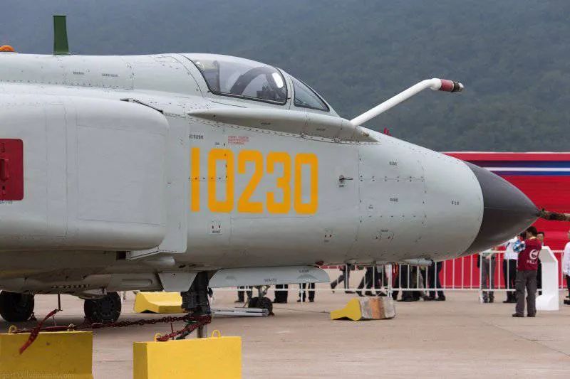 杂谈歼-8d空中加油