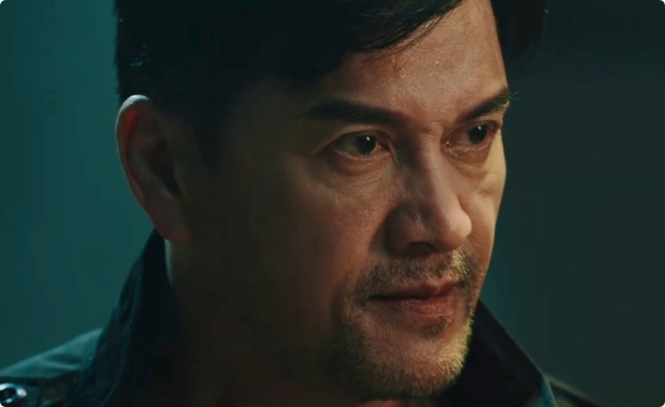 满屏一星,吕良伟出演的大烂片,被观众痛骂:直接露肉就得了