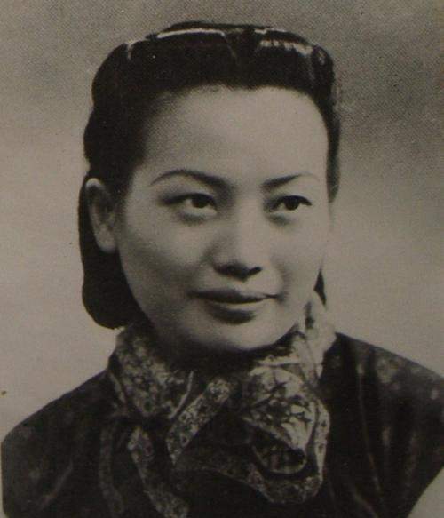 王映霞老年时候的照片图片