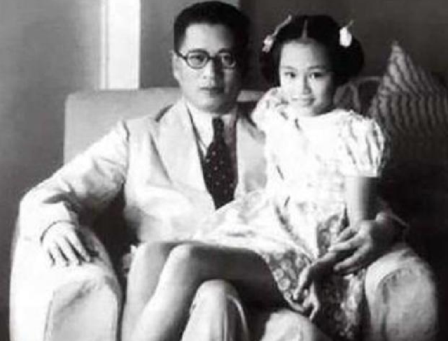 孔令仪:头婚下嫁凤凰男,包机运嫁妆,二婚插足,主动劝原配让位