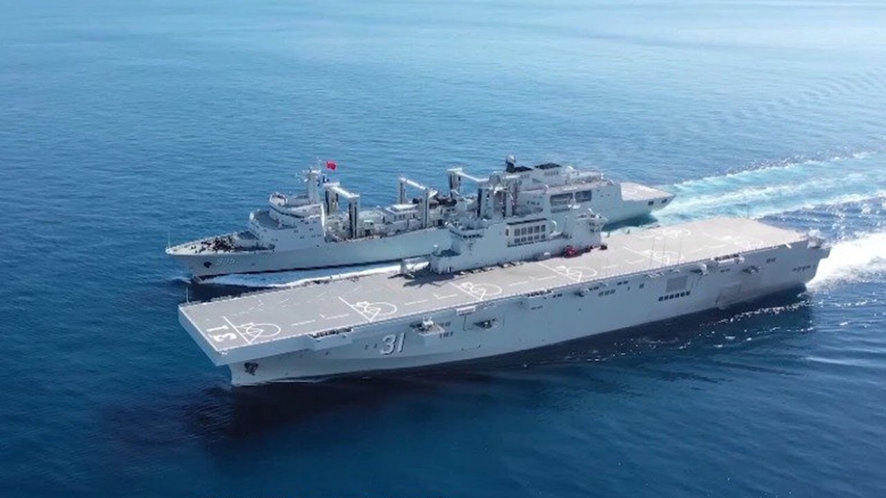 "国产舰艇"海南舰有多强?满载排水量4万吨,可搭载30架直升机