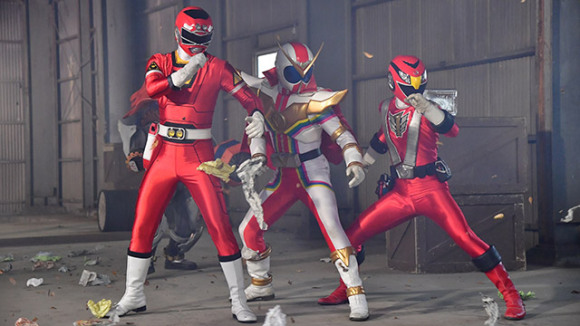 全开者战队43话预告:盖盖控制史黛西混入主角团,狂风瓦尔多登场