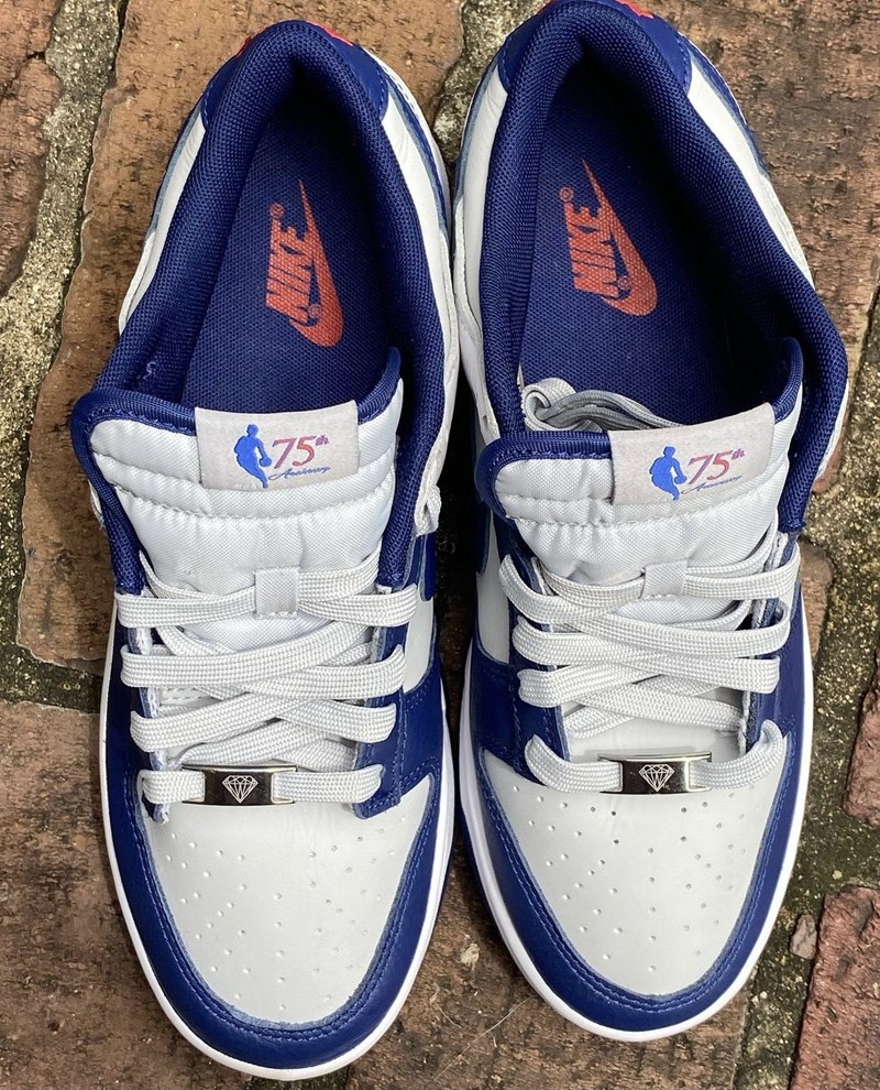 75周年联名又释出新配色!「篮网」dunk low你打几分?