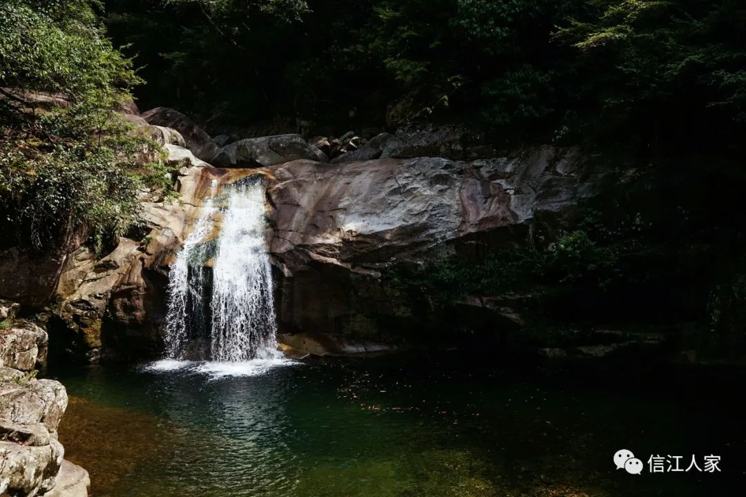 大鄣山卧龙谷旅游区图片