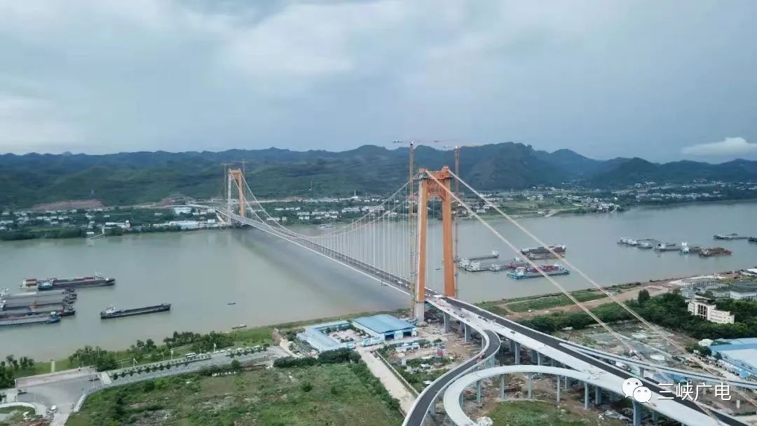 期待!伍家岗长江大桥月底通车,还有灯光秀.