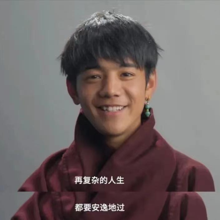 丁真走红一年后,如今的现状,充分体现了娱乐圈的"残酷真相"