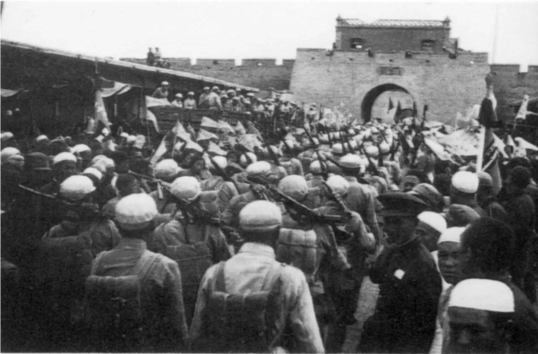 他是西路军牺牲的最高将领,曾任红5军军团长,儿子是高级工程师