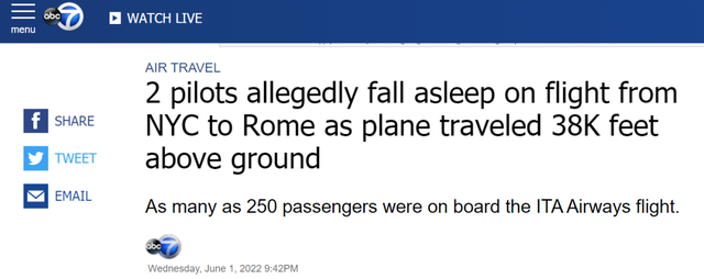 客机失联引恐袭惊魂 原因竟是两机长同时睡着了