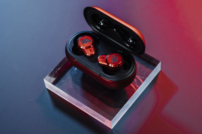 jbl t280tws pro体验:用设计和音质阐述潮流个性