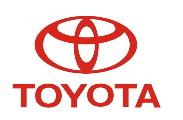 丰田塞纳加价35000元,起步192马力,值得入手吗?