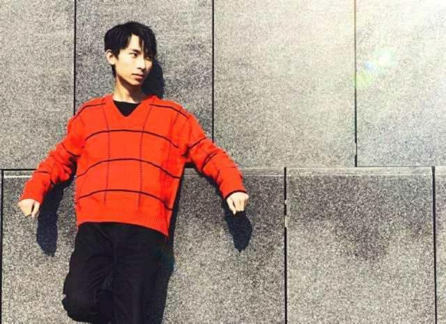 梦泪与兮兮到哪步了?一张照片暴露当下恋爱关系,离要小明不远了