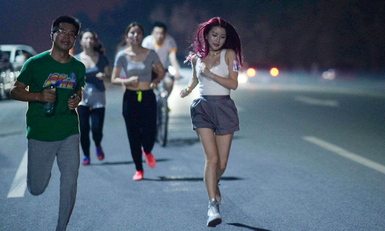 女子夜跑未穿胸罩酿成悲剧,被人强奸后分尸,罪犯却说他活该